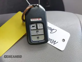 2022 Honda Pilot Touring 7-Passenger with VIN 5FNYF5H61NB019768, listed as a IAAI auction lot 42438780 with Not provided miles and . Bid and sale history available at DreamBid. Image 11.