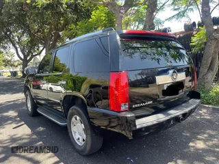 2007 Cadillac Escalade z VIN 1GYFK63847R329003, wystawiony jako Copart lot #62036565 z przebiegiem 188 730 mil mil oraz Czysty tytuł • Clean title. Historia ofert i sprzedaży dostępna na DreamBid. Obrazek 3.