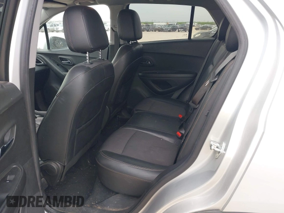 2021 Chevrolet Trax LT с VIN KL7CJPSB8MB321938, выставлен на аукционе IAAI как лот 42025160 с пробегом 101 634 миль миль и . История ставок и продаж доступна на DreamBid. Изображение 8.