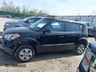 2011 Kia Soul with VIN KNDJT2A11B7231398, listed as a IAAI auction lot 42081734 with 107,077 mi miles and . Bid and sale history available at DreamBid. Image 14.