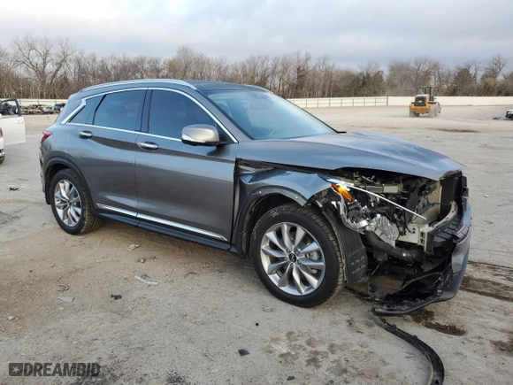 2021 Infiniti QX50 ESSENTIAL with VIN 3PCAJ5CA6MF104972, listed as a Copart auction lot 85419674 with 84,288 mi miles and Salvage Title. Bid and sale history available at carsss.com. Image 4.