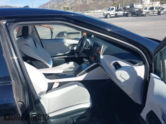 2019 Toyota Mirai with VIN JTDBVRBD7KA006986, listed as a IAAI auction lot 41298053 with Not provided miles and . Bid and sale history available at DreamBid. Image 5.