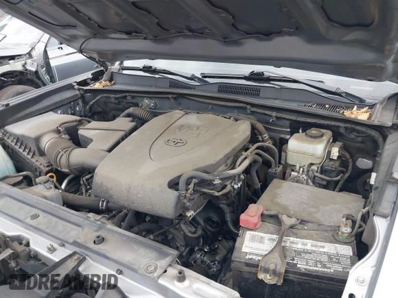 2020 Toyota Tacoma SR5 z VIN 3TMCZ5AN6LM288974, wystawiony jako IAAI lot #42185181 z przebiegiem 94 759 mil mil oraz . Historia ofert i sprzedaży dostępna na DreamBid. Obrazek 10.