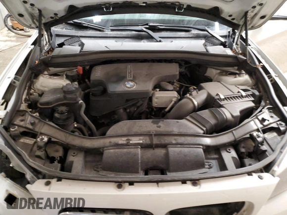 2014 BMW X1 xDrive28i with VIN WBAVL1C57EVY14339, listed as a Copart auction lot 42933495 with 121,026 mi miles and Salvage Title. Bid and sale history available at carsss.com. Image 13.