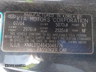 2004 Kia Amanti z VIN KNALD124645048776, wystawiony jako IAAI lot #41337748 z przebiegiem 105 447 mil mil oraz . Historia ofert i sprzedaży dostępna na DreamBid. Obrazek 9.