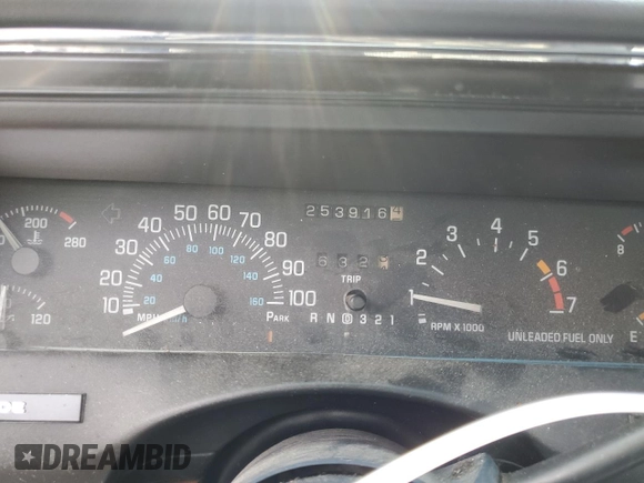1998 Buick LeSabre Limited with VIN 1G4HR52K4WH490789, listed as a Copart auction lot 53647855 with 253,916 mi miles and Salvage title. Bid and sale history available at DreamBid. Image 9.