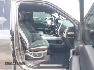 2016 Ford F-150 XLT z VIN 1FTEW1EG2GFA63060, wystawiony jako IAAI lot #42206003 z przebiegiem 125 682 mil mil oraz . Historia ofert i sprzedaży dostępna na DreamBid. Obrazek 5.