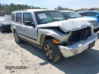 2008 Jeep Commander Sport with VIN 1J8HG48K08C187691, listed as a IAAI auction lot 41898517 with 229,217 mi miles. Bid and sale history available at carsss.com. Image 1.
