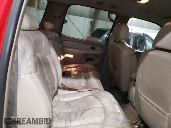 2001 Chevrolet Suburban LS with VIN 1GNFK16T71J252634, listed as a Copart auction lot 45773005 with 266,570 mi miles and Clean Title. Bid and sale history available at carsss.com. Image 11.