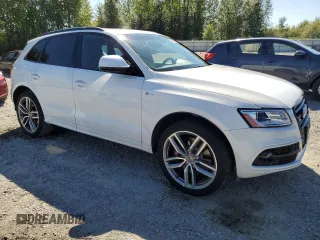 2016 Audi SQ5 Premium Plus with VIN WA1CCAFP6GA018709, listed as a Copart auction lot 66580885 with 101,899 mi miles and Salvage title. Bid and sale history available at DreamBid. Image 4.