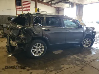 2015 Jeep Cherokee Latitude with VIN 1C4PJMCS0FW550661, listed as a Copart auction lot 56456315 with 62,205 mi miles and Salvage Title. Bid and sale history available at DreamBid. Image 3.