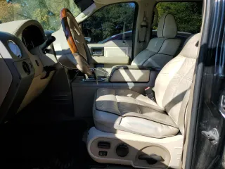 2008 Lincoln Mark LT with VIN 5LTPW18548FJ02958, listed as a Copart auction lot 77472554 with 209,097 mi miles and Salvage Title. Bid and sale history available at carsss.com. Image 7.