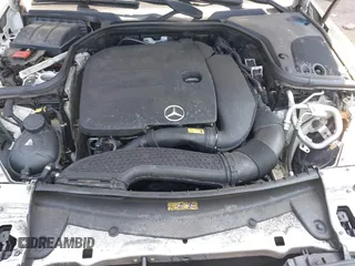 2020 Mercedes-Benz E-Class E 350 with VIN WDDZF8EB9LA756820, listed as a IAAI auction lot 39661412 with 124,468 mi miles. Bid and sale history available at carsss.com. Image 10.