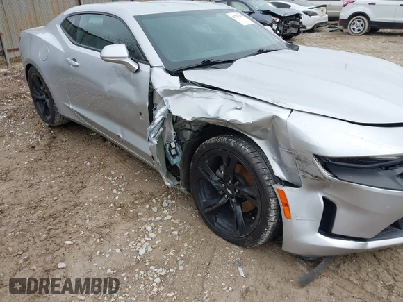 2019 Chevrolet Camaro 1LS with VIN 1G1FB1RX6K0138471, listed as a IAAI auction lot 41726785 with 71,149 mi miles and . Bid and sale history available at carsss.com. Image 6.