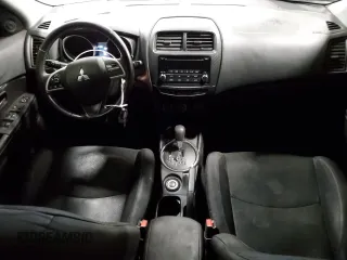 2015 Mitsubishi Outlander Sport SE z VIN 4A4AJ3AU9FE601433, wystawiony jako Copart lot #86500284 z przebiegiem 133 940 mil mil oraz Szkoda całkowita • Salvage title. Historia ofert i sprzedaży dostępna na DreamBid. Obrazek 8.
