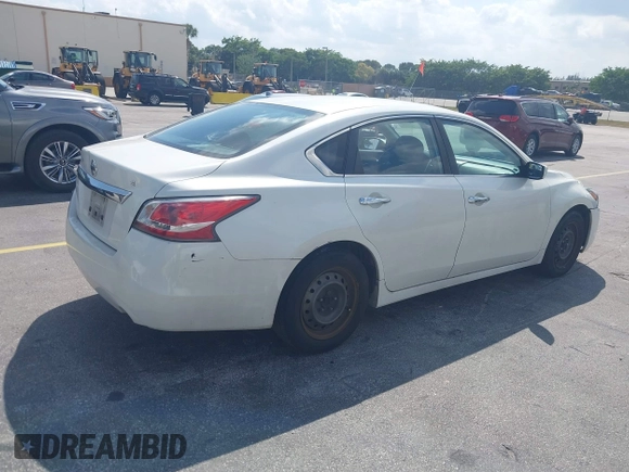 2015 Nissan Altima SL with VIN 1N4AL3APXFC136884, listed as a IAAI auction lot 41787571 with 149,190 mi miles and . Bid and sale history available at DreamBid. Image 4.