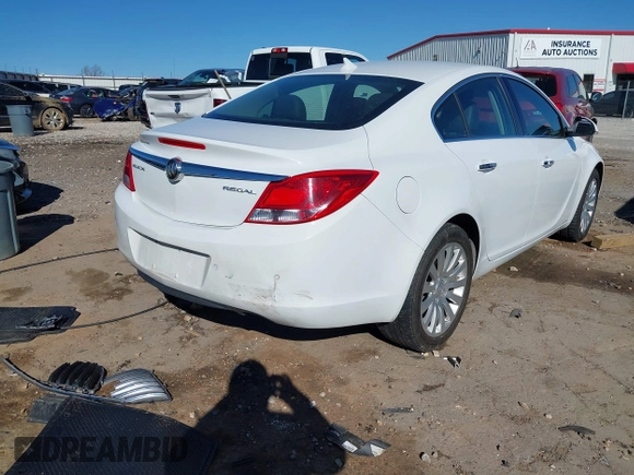2012 Buick Regal Premium 1 z VIN 2G4GS5EKXC9110432, wystawiony jako IAAI lot #41010167 z przebiegiem 82 619 mil mil oraz . Historia ofert i sprzedaży dostępna na DreamBid. Obrazek 4.
