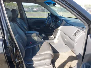 2007 Honda Pilot EX-L with VIN 2HKYF18687H523103, listed as a IAAI auction lot 42091054 with 184,189 mi miles and . Bid and sale history available at DreamBid. Image 5.