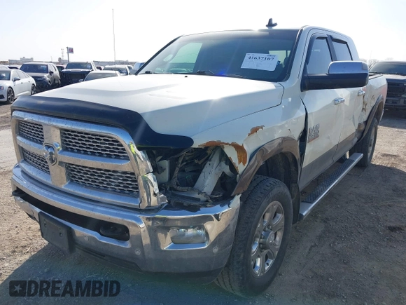 2018 Ram 2500 Laramie with VIN 3C6UR5NL0JG370294, listed as a IAAI auction lot 41637107 with 153,041 mi miles. Bid and sale history available at carsss.com. Image 6.