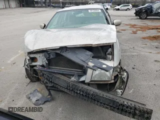 2008 Mercury Grand Marquis GS with VIN 2MEFM74V58X618701, listed as a Copart auction lot 40130954 with 175,433 mi miles and Salvage Title. Bid and sale history available at DreamBid. Image 5.