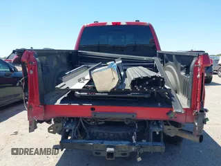 2022 Ford F-250 XL с VIN 1FT7W2BN8NEF40045, выставлен на аукционе IAAI как лот 41959655 с пробегом 61 909 миль миль и . История ставок и продаж доступна на DreamBid. Изображение 17.