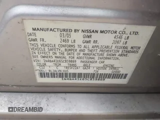 2005 Nissan Maxima 3.5 SL with VIN 1N4BA41E65C859869, listed as a IAAI auction lot 41528302 with 120,321 mi miles. Bid and sale history available at carsss.com. Image 9.
