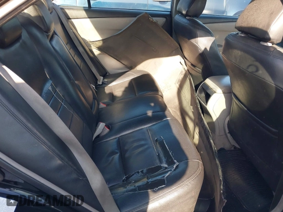 2016 Toyota Camry XLE with VIN 4T4BF1FKXGR549361, listed as a IAAI auction lot 41946584 with 221,775 mi miles and . Bid and sale history available at DreamBid. Image 8.