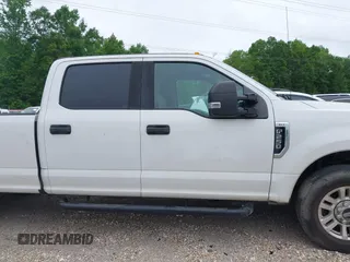 2019 Ford Super Duty F-250 SRW XL with VIN 1FT7W2A67KEC28577, listed as a IAAI auction lot 41960776 with 50,979 mi miles. Bid and sale history available at carsss.com. Image 14.