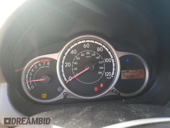 2011 Mazda 2 Sport z VIN JM1DE1HZXB0105062, wystawiony jako Copart lot #57248745 z przebiegiem 176 864 mil mil oraz Czysty tytuł • Clean title. Historia ofert i sprzedaży dostępna na DreamBid. Obrazek 9.