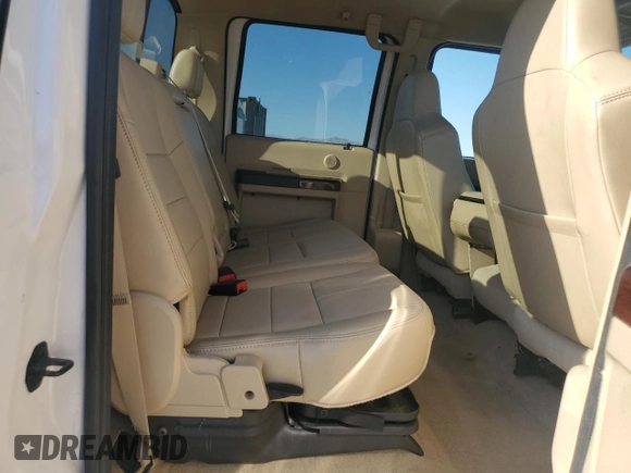 2010 Ford F-350 XL z VIN 1FTWW3DR8AEA52029, wystawiony jako Copart lot #72722354 z przebiegiem 38 030 mil mil oraz Szkoda całkowita • Salvage title. Historia ofert i sprzedaży dostępna na DreamBid. Obrazek 10.