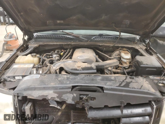 2003 Cadillac Escalade with VIN 1GYEC63T53R151013, listed as a Copart auction lot 86536944 with 420,451 mi miles and Salvage title. Bid and sale history available at DreamBid. Image 12.