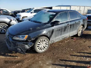 2013 Volkswagen Jetta SEL с VIN 3VWLX7AJ8DM407833, выставлен на аукционе Copart как лот 42220985 с пробегом 119 346 миль миль и Списание • Salvage title. История ставок и продаж доступна на DreamBid. Изображение 1.