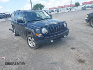 2014 Jeep Patriot Latitude with VIN 1C4NJRFB2ED626391, listed as a IAAI auction lot 42537554 with 165,999 mi miles and . Bid and sale history available at DreamBid. Image 1.