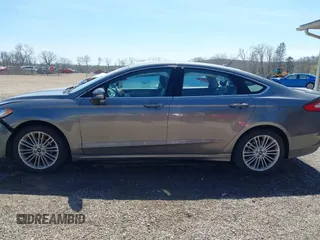 2014 Ford Fusion SE with VIN 3FA6P0H9XER319864, listed as a IAAI auction lot 42063072 with 151,526 mi miles. Bid and sale history available at carsss.com. Image 14.