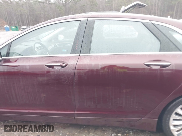 2013 Lincoln MKZ z VIN 3LN6L2G96DR825348, wystawiony jako IAAI lot #41553933 z przebiegiem 43 529 mil mil oraz . Historia ofert i sprzedaży dostępna na DreamBid. Obrazek 14.