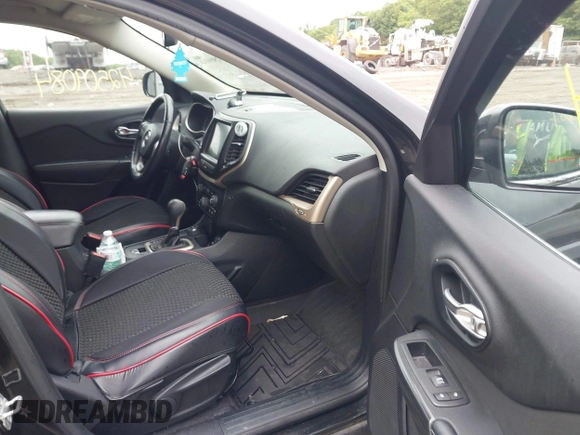 2016 Jeep Cherokee Altitude с VIN 1C4PJMCS5GW245979, выставлен на аукционе IAAI как лот 42509084 с пробегом 96 507 миль миль и . История ставок и продаж доступна на DreamBid. Изображение 5.