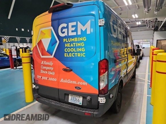 2018 Ford Transit with VIN 1FTYR2CM7JKA93043, listed as a IAAI auction lot 42178350 with 142,061 mi miles. Bid and sale history available at carsss.com. Image 1.