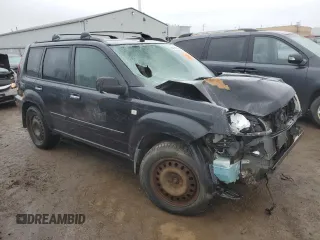 2005 Nissan X-Trail XE z VIN JN8BT08V65W103402, wystawiony jako Copart lot #48140704 z przebiegiem Nie podano mil oraz Szkody całkowita. Historia ofert i sprzedaży dostępna na DreamBid. Obrazek 4.