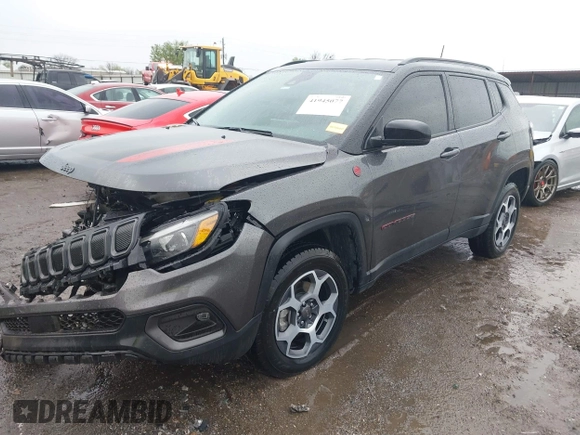 2022 Jeep Compass Trailhawk with VIN 3C4NJDDBXNT206118, listed as a IAAI auction lot 41945077 with 7,785 mi miles and . Bid and sale history available at DreamBid. Image 2.