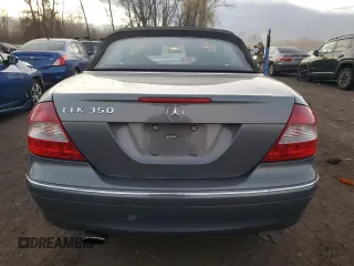 2007 Mercedes-Benz CLK 350 with VIN WDBTK56F87T086102, listed as a Copart auction lot 81297464 with 300,119 mi miles and Salvage Title. Bid and sale history available at DreamBid. Image 6.