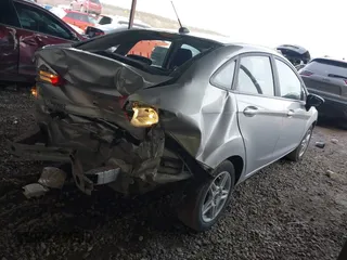 2018 Ford Fiesta SE with VIN 3FADP4BJ2JM133499, listed as a IAAI auction lot 41547240 with 125,186 mi miles. Bid and sale history available at carsss.com. Image 4.