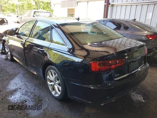 2017 Audi A6 Premium Plus z VIN WAUF2AFC0HN098860, wystawiony jako IAAI lot #42138320 z przebiegiem 165 147 mil mil oraz . Historia ofert i sprzedaży dostępna na DreamBid. Obrazek 3.