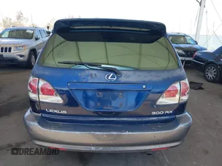 2003 Lexus RX 300 с VIN JTJHF10U030316168, выставлен на аукционе IAAI как лот 42021825 с пробегом 199 951 миль миль и . История ставок и продаж доступна на DreamBid. Изображение 16.