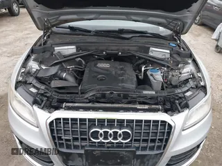 2013 Audi Q5 Premium with VIN WA1CFAFP7DA070577, listed as a IAAI auction lot 42021724 with 142,449 mi miles. Bid and sale history available at carsss.com. Image 10.