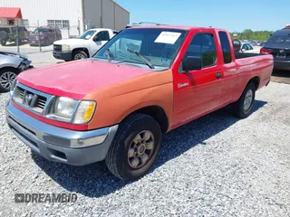 1998 Nissan Frontier XE z VIN 1N6DD26S9WC350161, wystawiony jako IAAI lot #41997747 z przebiegiem 343 084 mil mil oraz . Historia ofert i sprzedaży dostępna na DreamBid. Obrazek 2.