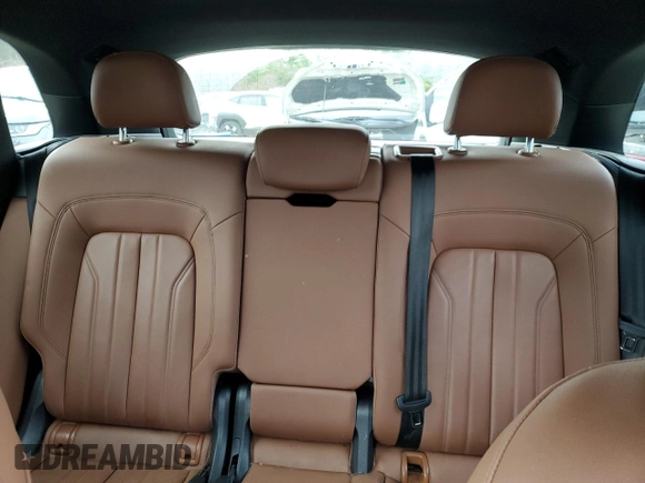 2022 Audi Q5 S line Premium z VIN WA1GAAFY0N2120773, wystawiony jako Copart lot #50393505 z przebiegiem 31 457 mil mil oraz Szkoda całkowita • Salvage title. Historia ofert i sprzedaży dostępna na DreamBid. Obrazek 10.