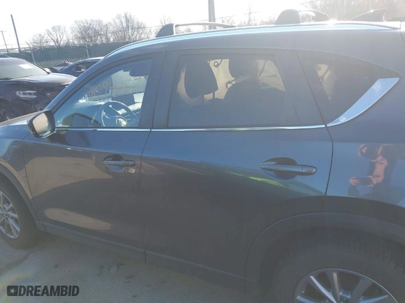 2022 Mazda CX-5 2.5 S Carbon Edition with VIN JM3KFBCM8N0562891, listed as a IAAI auction lot 41099357 with NaN miles. Bid and sale history available at carsss.com. Image 14.