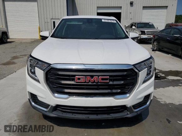 2022 GMC Terrain SLE with VIN 3GKALMEV7NL111764, listed as a Copart auction lot 57487815 with 47,373 mi miles and Salvage title. Bid and sale history available at DreamBid. Image 5.