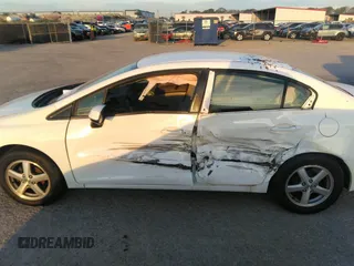 2012 Honda Civic LX z VIN 19XFB2F50CE378012, wystawiony jako IAAI lot #37710006 z przebiegiem Nie podano mil oraz . Historia ofert i sprzedaży dostępna na DreamBid. Obrazek 14.
