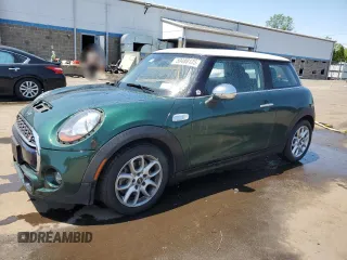 2017 MINI Hardtop Cooper S z VIN WMWXP7C57H3B93817, wystawiony jako Copart lot #59488135 z przebiegiem 68 596 mil mil oraz Szkoda całkowita • Salvage title. Historia ofert i sprzedaży dostępna na DreamBid. Obrazek 1.
